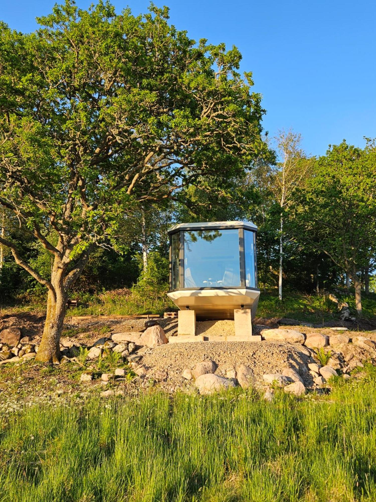 Forest Capsule Uddevalla Bagian luar foto